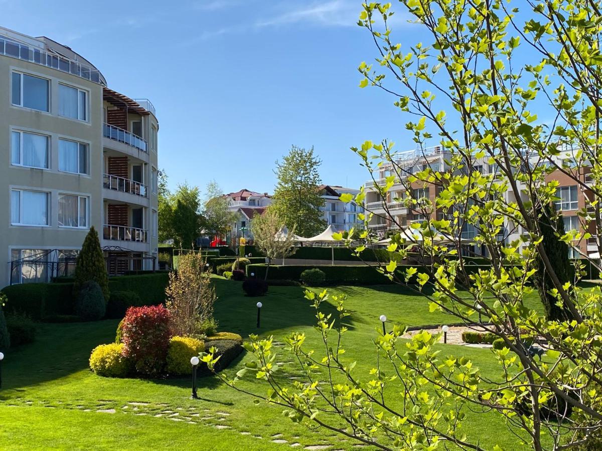 Apartments In Sunny Island Complex Chernomorets Ngoại thất bức ảnh