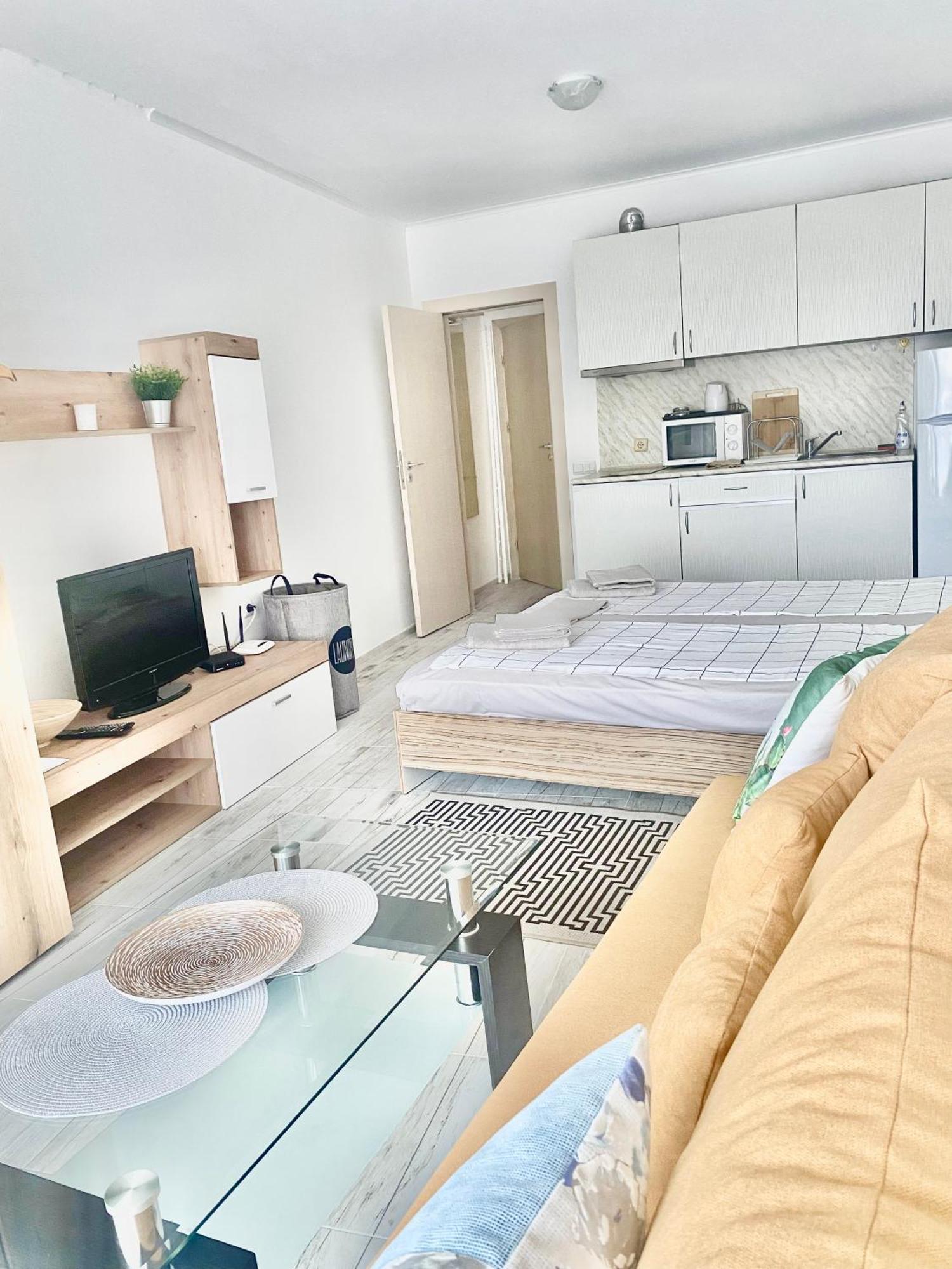 Apartments In Sunny Island Complex Chernomorets Ngoại thất bức ảnh